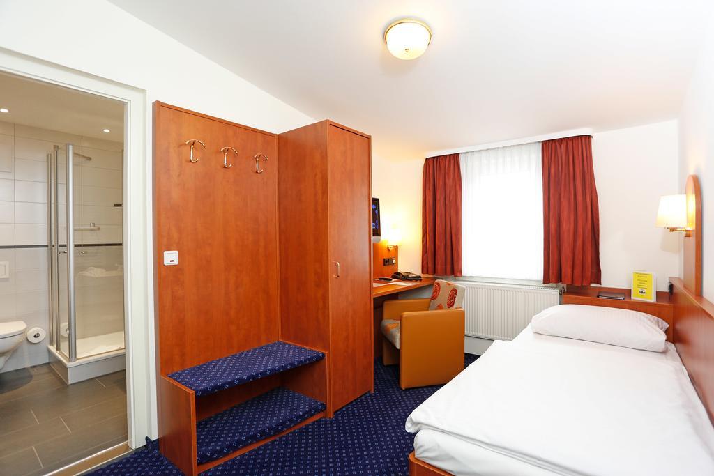 Hotel Stadt Hannover Göttingen Exteriör bild